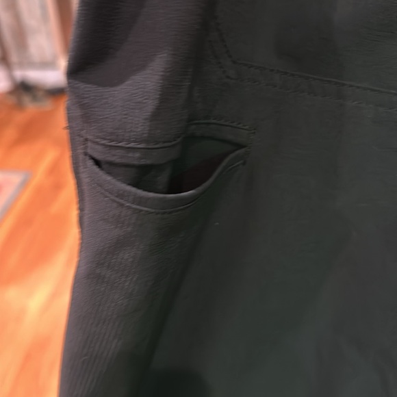 Nearly new KUHL pants - Picture 2 of 10
